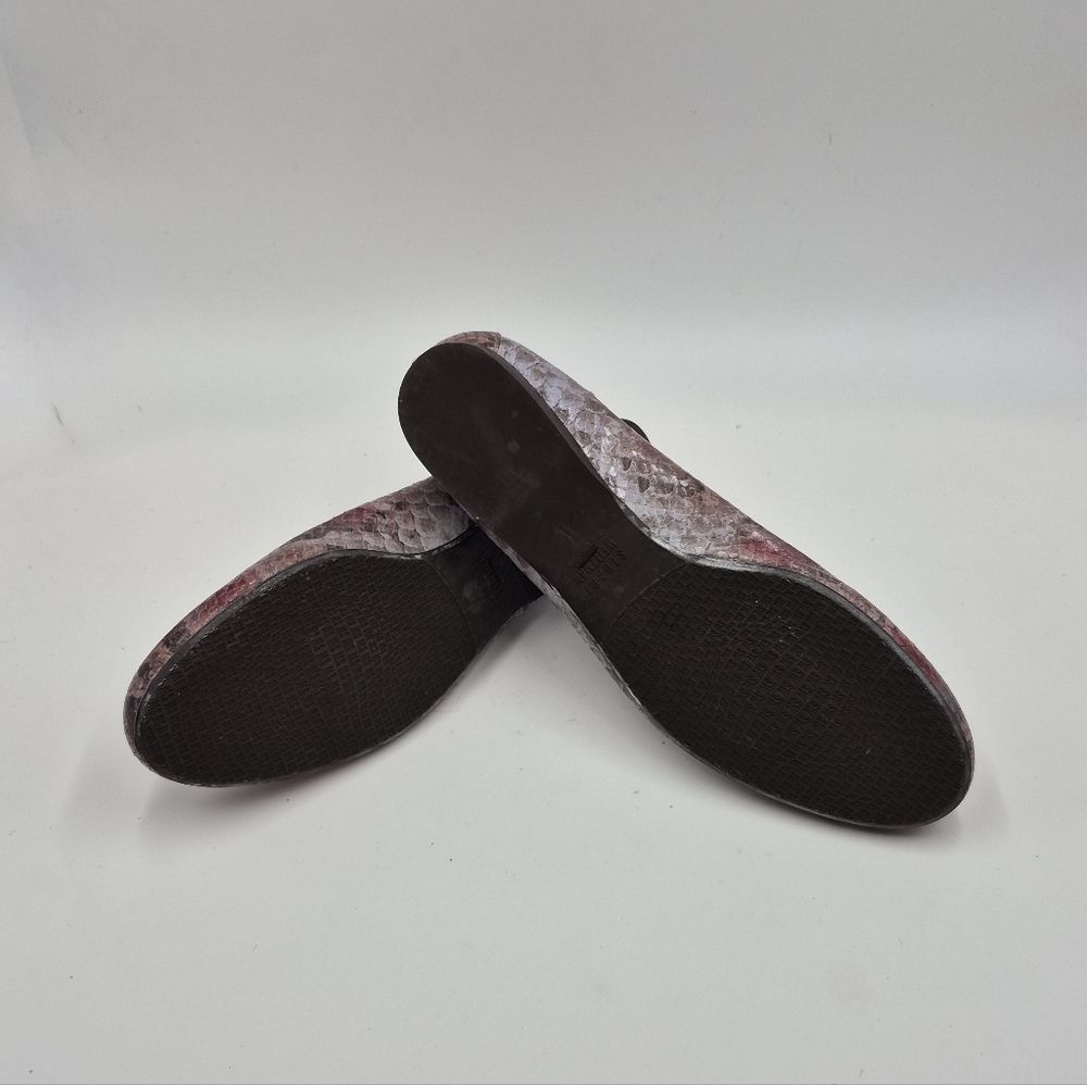 Stuart Weitzman-Snake Flat - Picture 6 of 11